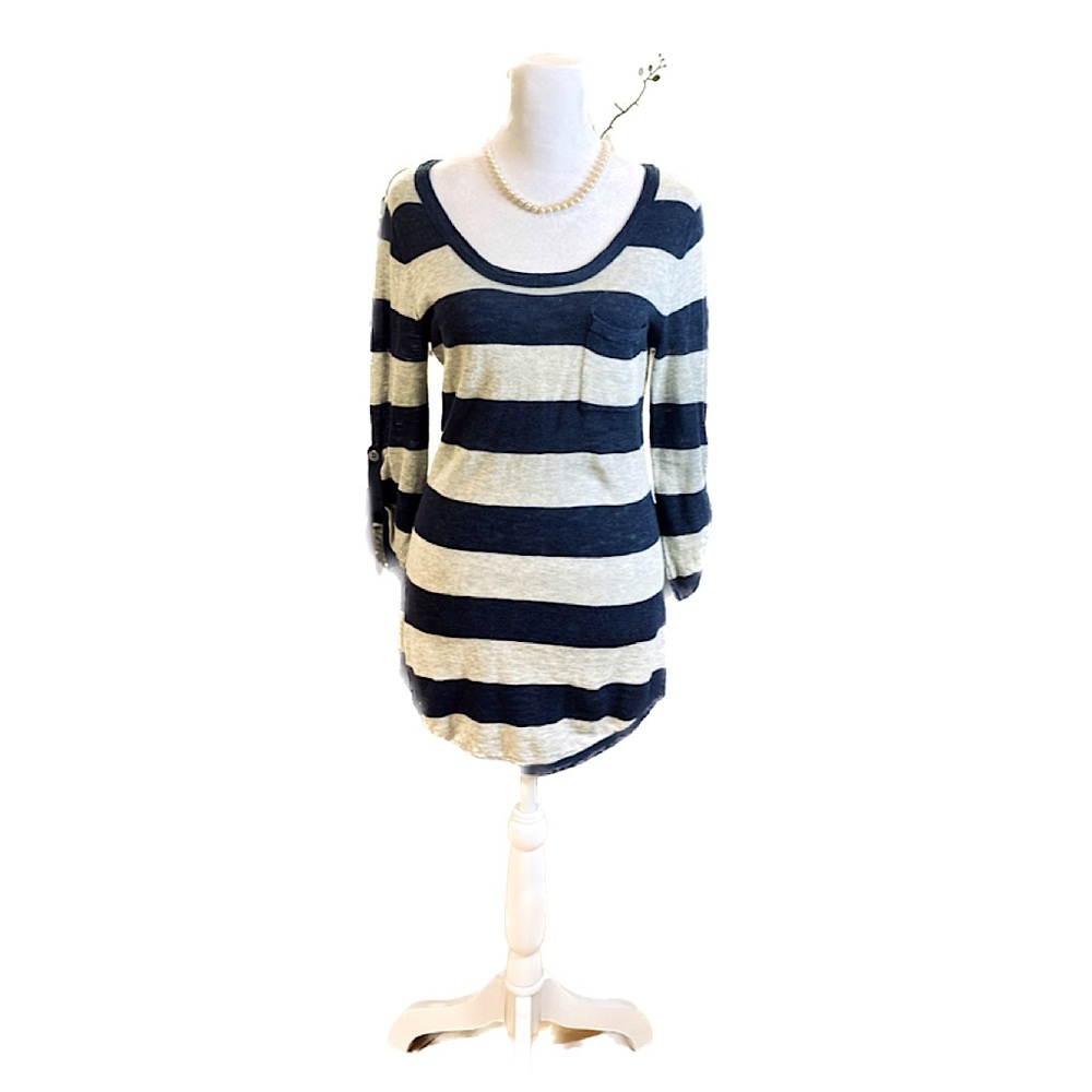 Pandemonium Navy & Grey Stripped Scoop Neck Sweater w/ Front Pocket, Sz. S